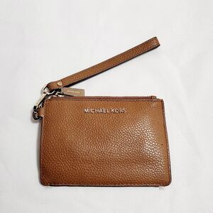 Michael Kors Wallet/Card/Coin Purse W/ Window for ID Silver Hardware Leather